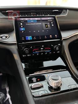 جیپ گراند شیرۆکی